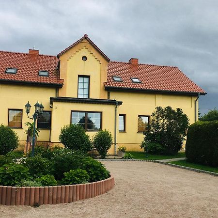 Ferienwohnung Heiligenhagen Satow Esterno foto